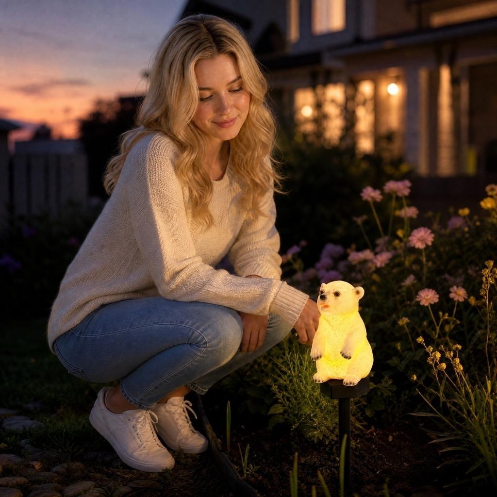 Ground Stake Resin Light with Bear Design for Outdoor Garden Yard Decoration