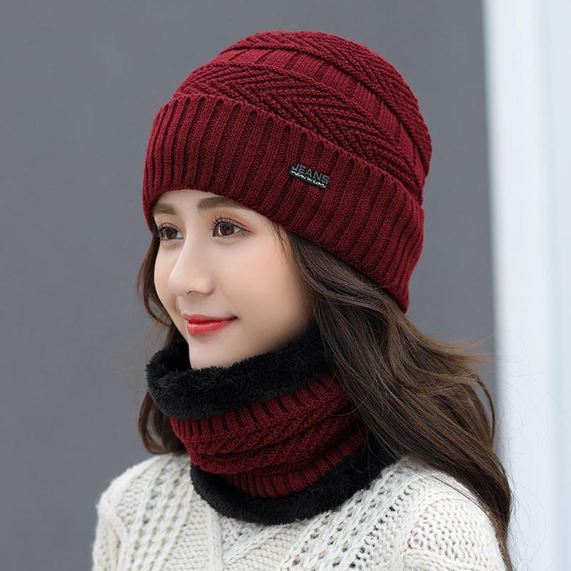 

Windproof and Warm Earrings for Outdoor Cold Weather Use Winter Warmth Women s Winter Fleece Inner Lining Hats вина червоного кольору