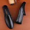 FashionGenuine Leather Mens Loafers Moccasin Shoes New Arrival Walking Men Summer Flats Lightweight Leisure Man Slip On Walking Shoes