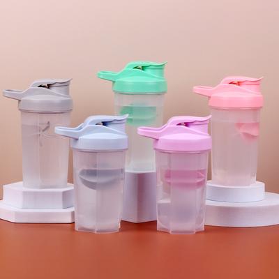 500ML Plast Proteinpulver Shakerkopp, PP-material Blandningskopp Shakerflaska, Träning Bärbar Milkshakekoppar Gåva Vattenflaskor