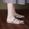 Beautiful two wear soft-soled sandals, women's new summer wear in 2025, fashionable flat-bottomed and versatile sandals