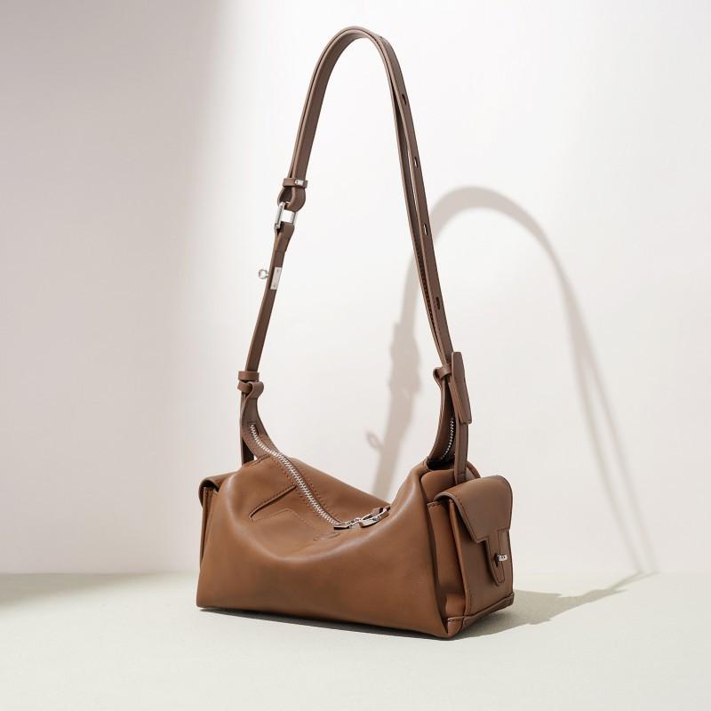 

2026 Новый Универсальный Дизайн Сумка Через Плечо Женская Мотоциклетный Стиль Для Поездок На Работу Высококачественная Кожаная Наплечная Легкая Роскошь 23x13x14cm