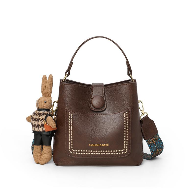 Bucket Bag 2025 New Autumn Winter Genuine Leather Women's Bag Vintage Wide Shoulder Strap Fashion Single Shoulder Bag Crossbody Bag Tote Bag