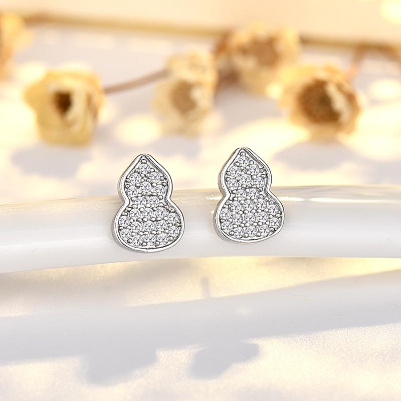 Kirin Gourd Full of Diamond Earrings for Women with High-end Niche Temperament Earrings