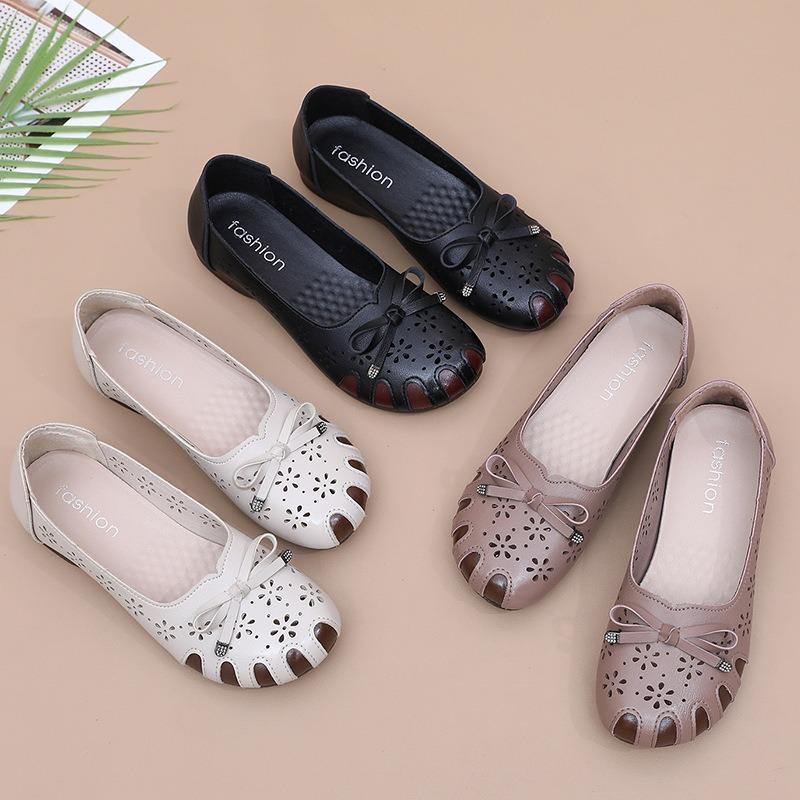 Summer Hollow Shoes Sandals Women's Middle-aged and Old Soft Sole Non-slip Beef Tendon Sole Middle-aged Single Shoes Elderly Hole Leather Shoes