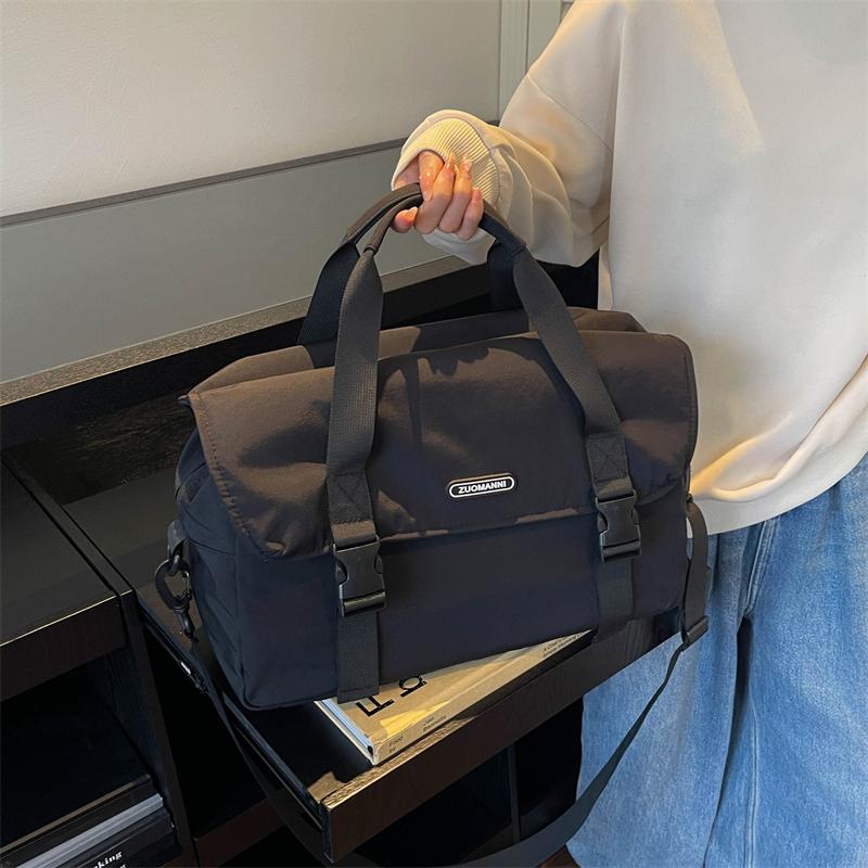 Travel Bag Large Capacity Weekender Overnight Carry on Duffle Bags Sports Fitness Gym Bags for Women