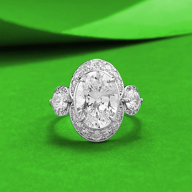 

Luxury S925 Silver Oval Simulated Diamond Ring (8x11mm) - European & American Wedding Jewelry Size 8