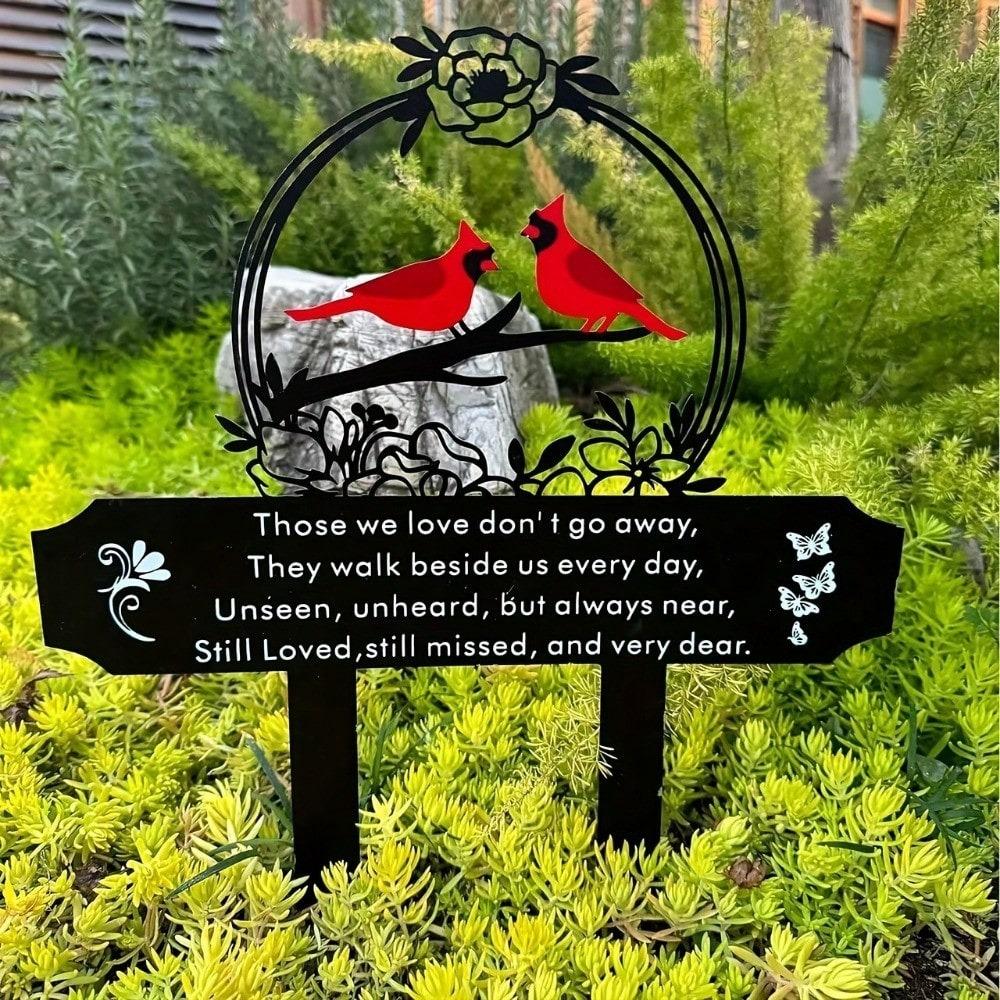 Black Metal Cardinal Memorial Stake, Garden Art Decor for Lawn, Courtyard, Outdoor Durable Plaque with Inspirational Quotes