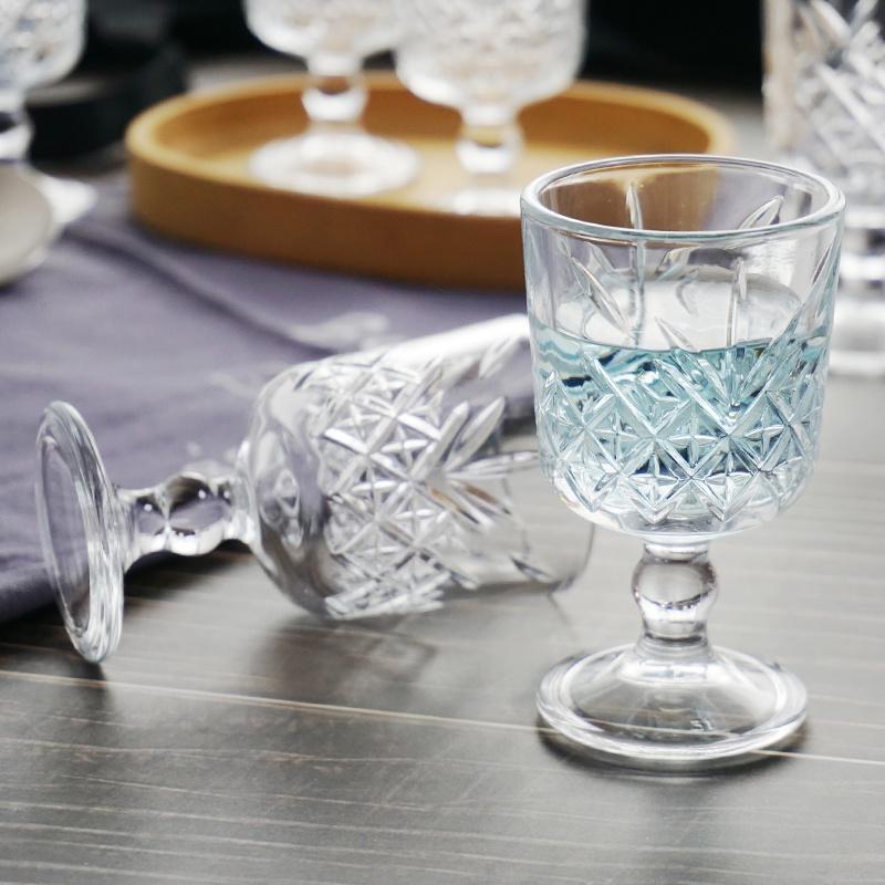 European Style Carved Shochu Glass Wine Glass With Feet For Liquor, One Mouthful Of High Foot Baijiu Tequila Goblet