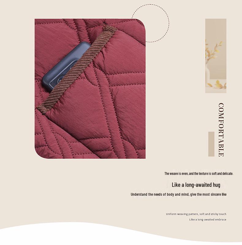 Stylish Women's Cotton Jacket: Short, Warm Winter Outerwear for Women Aged 40-50