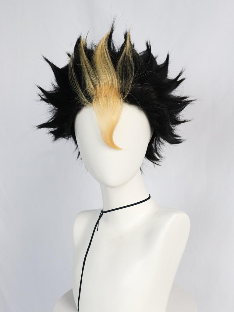 Synthetic Universal Anime Cosplay Wigs, Heat Resistant Wigs, Spiky Layered Short Straight Hair Wigs for Party Halloween Wig