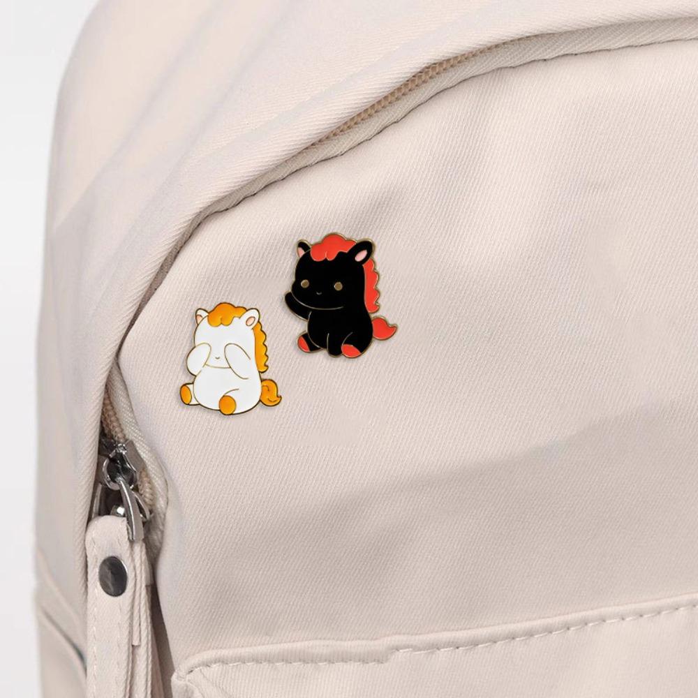 Chinese Style Zodiac Horse Brooch Zinc Zinc Zinc Alloy Animal Brooch New Year Lapel Pins  Spring Festival