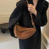 Superbeliebte Nischen-Wildleder-Schultertasche aus Kunstwildleder für Damen 2025 Heißer Verkauf Einzelne Umhängetaschen Unterarm-Knödel Süße Taschen
