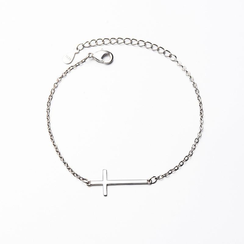 Bracelet Croix Géométrique Minimaliste - Cadeau de Noël Chic pour Femmes