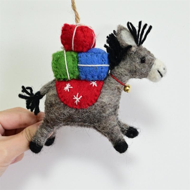 Непальский брелок-подвеска в виде животного из войлока ручной работы