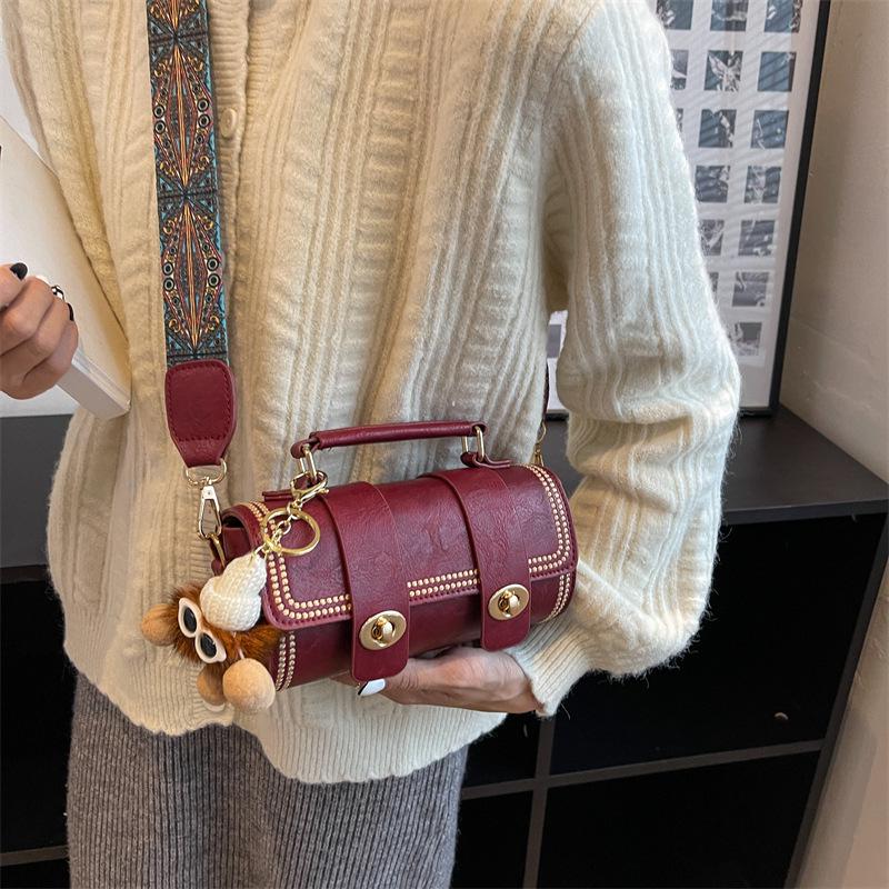 2025 Chic Retro Women's Boston Bag: Versatile Handheld & Crossbody Cylindrical Shoulder Bag