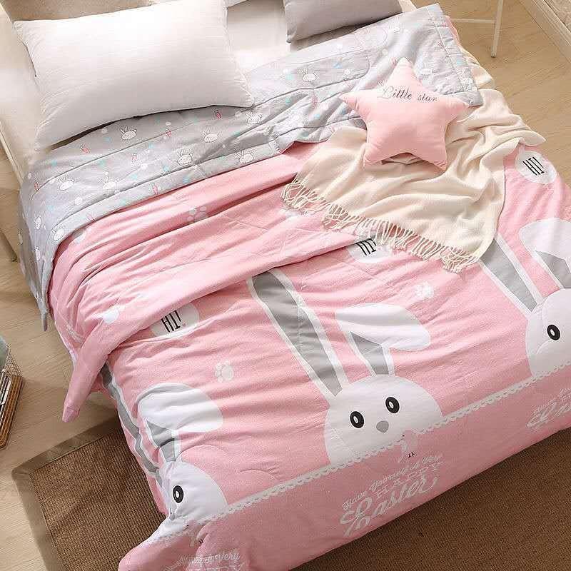 Bedroom With Duvet Modern Minimalist Style And Polyester Material Quilt For Kids