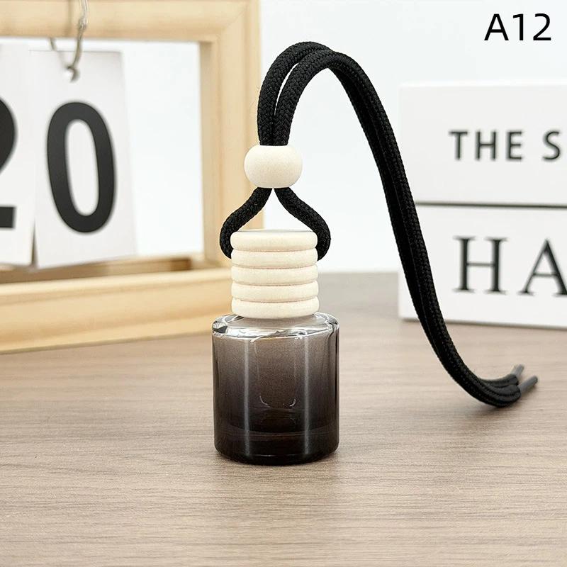 1Pcs Small Round Cap Empty Pendant Ornament Car Essential Oil Diffuser Fragrance Air Freshener Scent Perfume Bottle