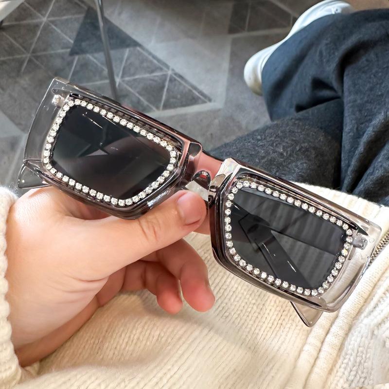 Gafas de Sol Cuadradas de Lujo con Diamantes No Polarizadas para Mujer Moda Punk Pedrería Gafas de Sol Femeninas Brillantes y Sexys