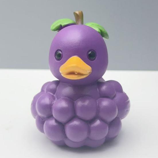 Fruit Duck Figurine Peach Pineapple Grape Strawberry Banana Resin Statue Sculpture Home Office Decoration Ornament