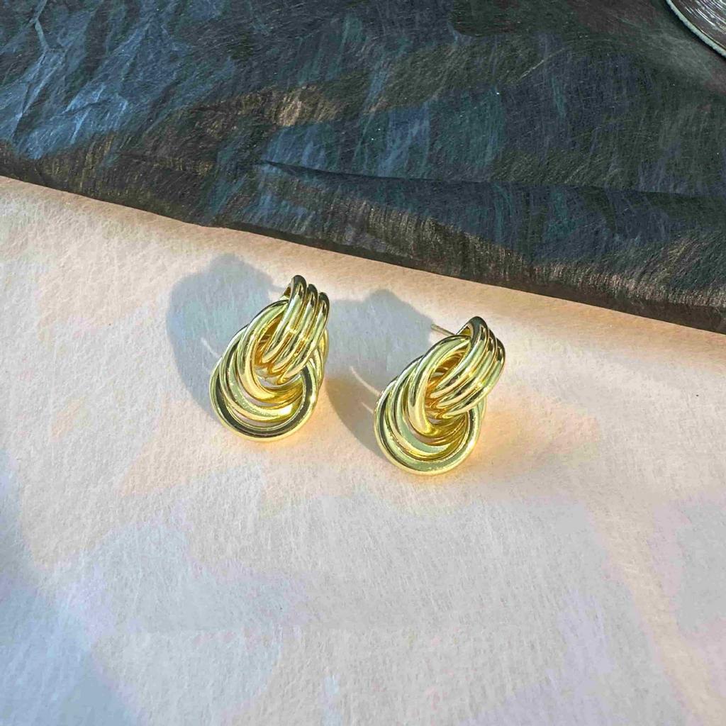 Vintage Gold Color Circle Knot Stud Earrings For Woman Fashion Metal Multilayer Geometric Earrings Jewelry Party Gifts