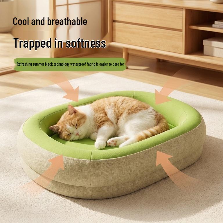 All-Season Waterproof Dog House Mat - Washable & Tear-Resistant Bed for Medium/Small Dogs