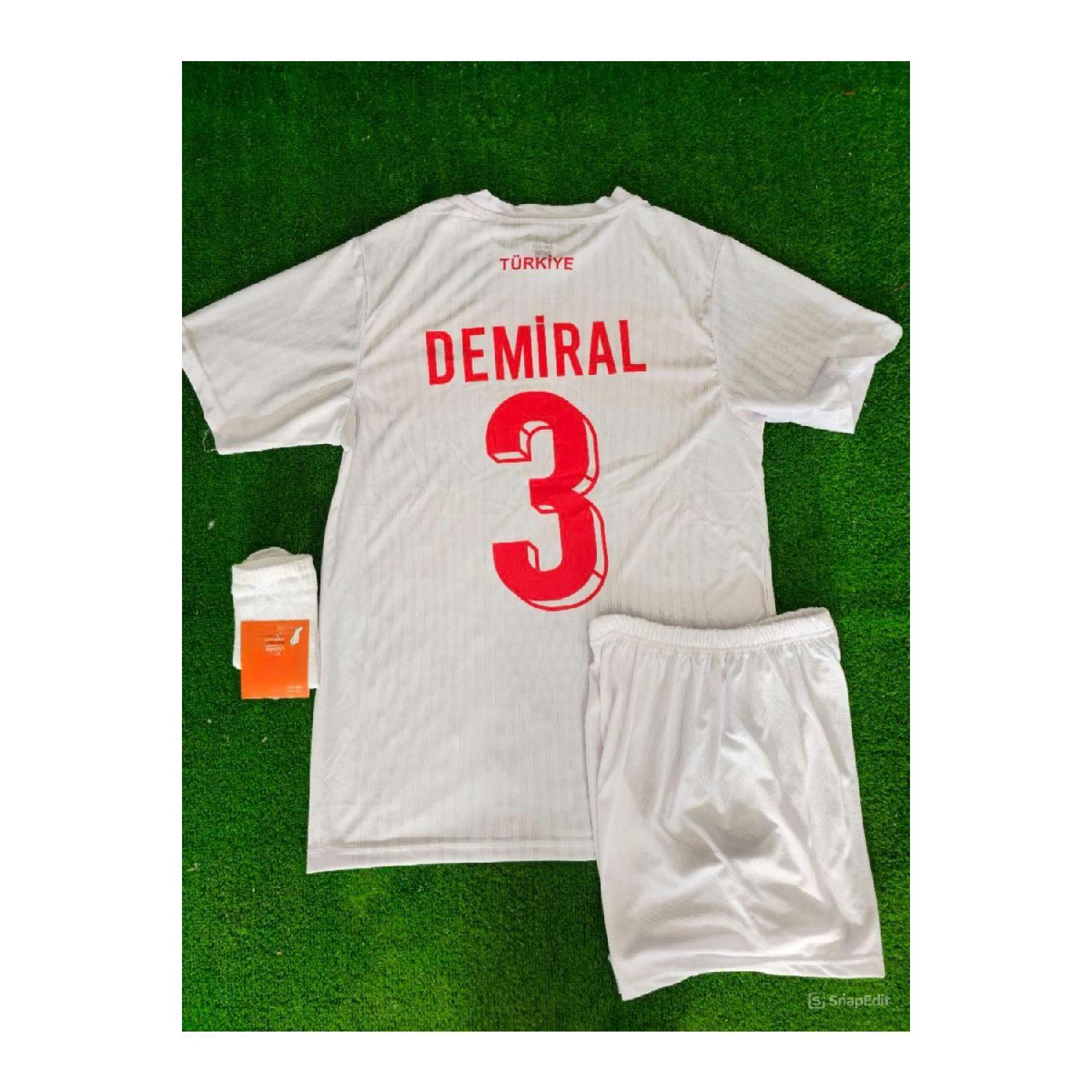 

Merih Demiral Trkiye 2024 European Championship White Kids Jersey (jersey Shorts Socks) 7-8 Yaş чистый