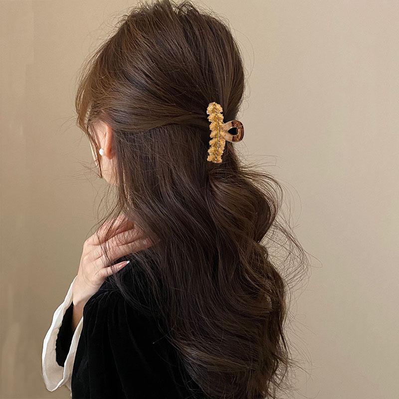 Neue Strasssteine Blattförmige Haarklammer Kleine Größe Kristall Weizen Haifischkieferklemme für starken Halt Dutt Frauen Mädchen Tägliche Anwendung Kopfschmuck