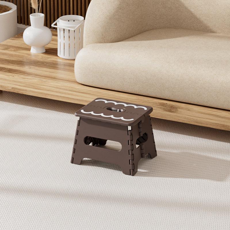 Qinkang Portable Folding Mini Stool for Adults & Kids - Outdoor Camping & Household Use