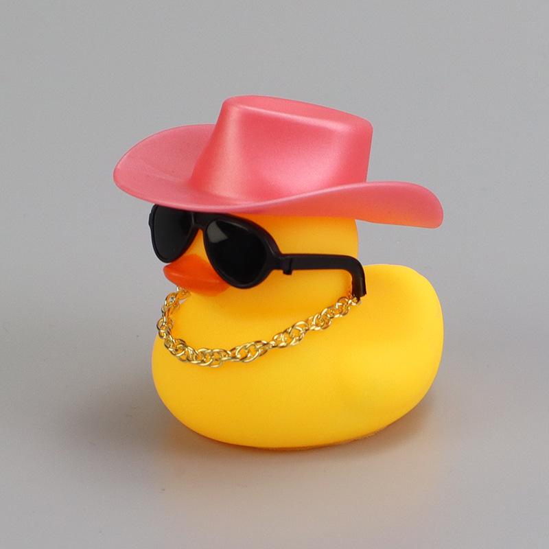 

Small Yellow Duck with Cowboy Hat - Mini Water Play Toy Accessories for Milk Tea Shop Gifts арбуз красный