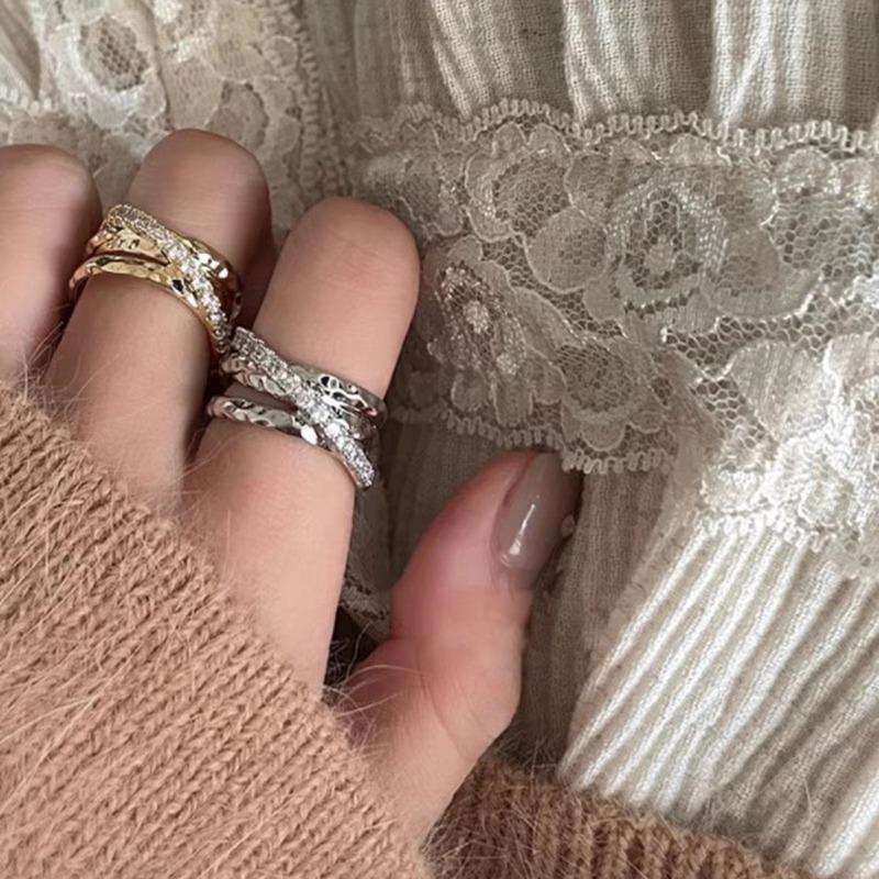 INS Fashion Creative Design Twist Cross Ring For Women Men Trending Irregular Metal Open Finger Rings Couple Punk Jewelry Gifts