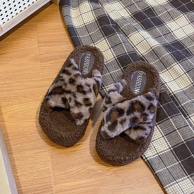 Home Furry Fur Slides Plush Slippers Fluffy Flip Flops Luxury Slip on Platform Women Fashion Warm Shoes 2024 Zapatos De Mujer 35 серый 2449₽