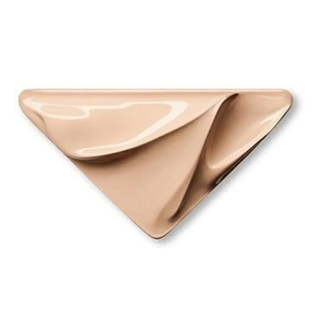 Prada Beauty Foundation Cushion Serum Mesh