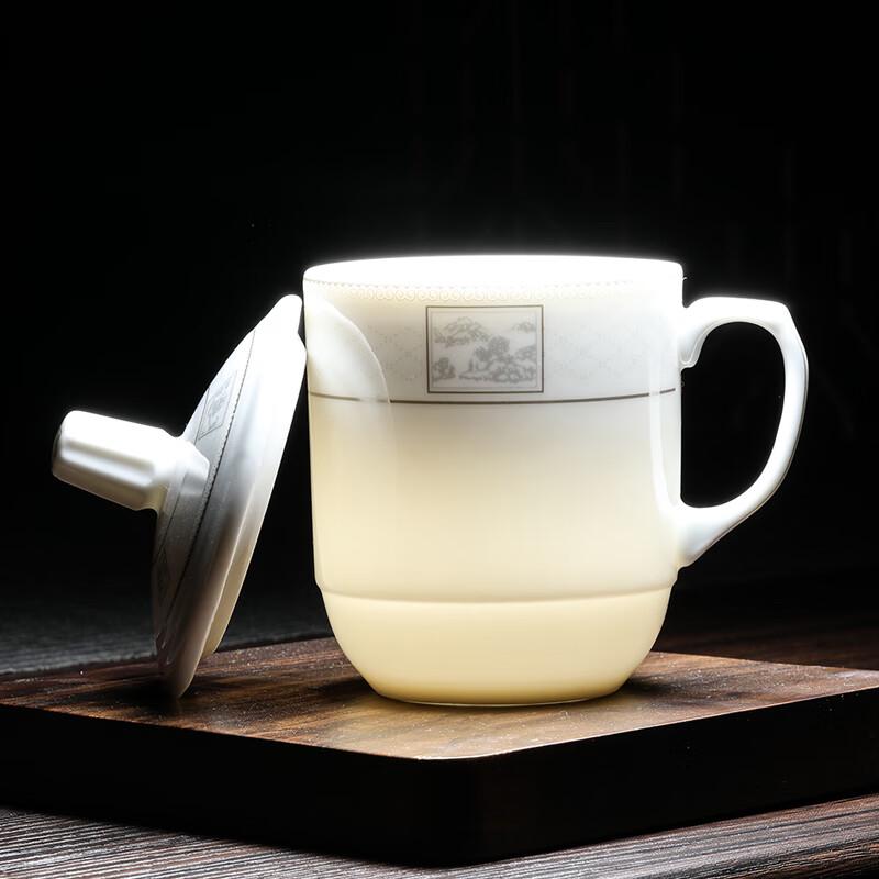 MULTIPOTENT Ceramic Tea Cup with Lid