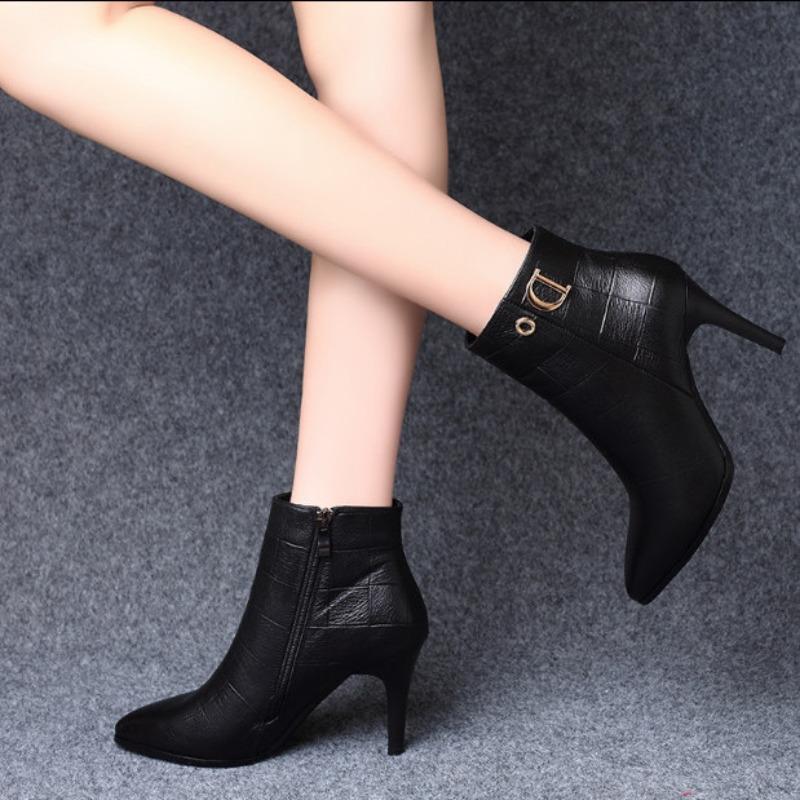 Heeled Pointed Toe Leather Female Short Shoes Autumn Winter Black Warm Women's Ankle Boots High Quality Y2k Goth Booties Sale