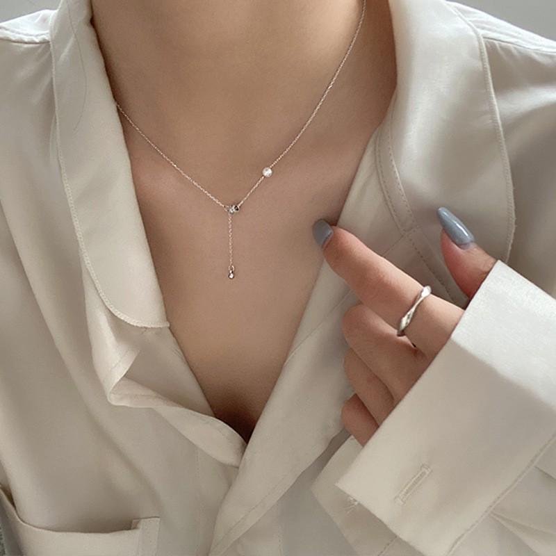 Double Layered Camellia Necklace for Women's Light Luxury Fashion Design Necklace Neck Chain Tassel Collarbone Chain Jewelry Gift