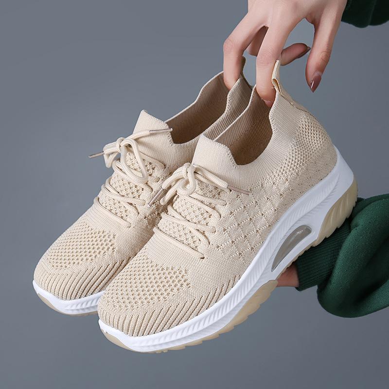 Shoes women's casual sports shoes women's fashion mesh shoes flying woven breathable women's shoes low heels are not tiring