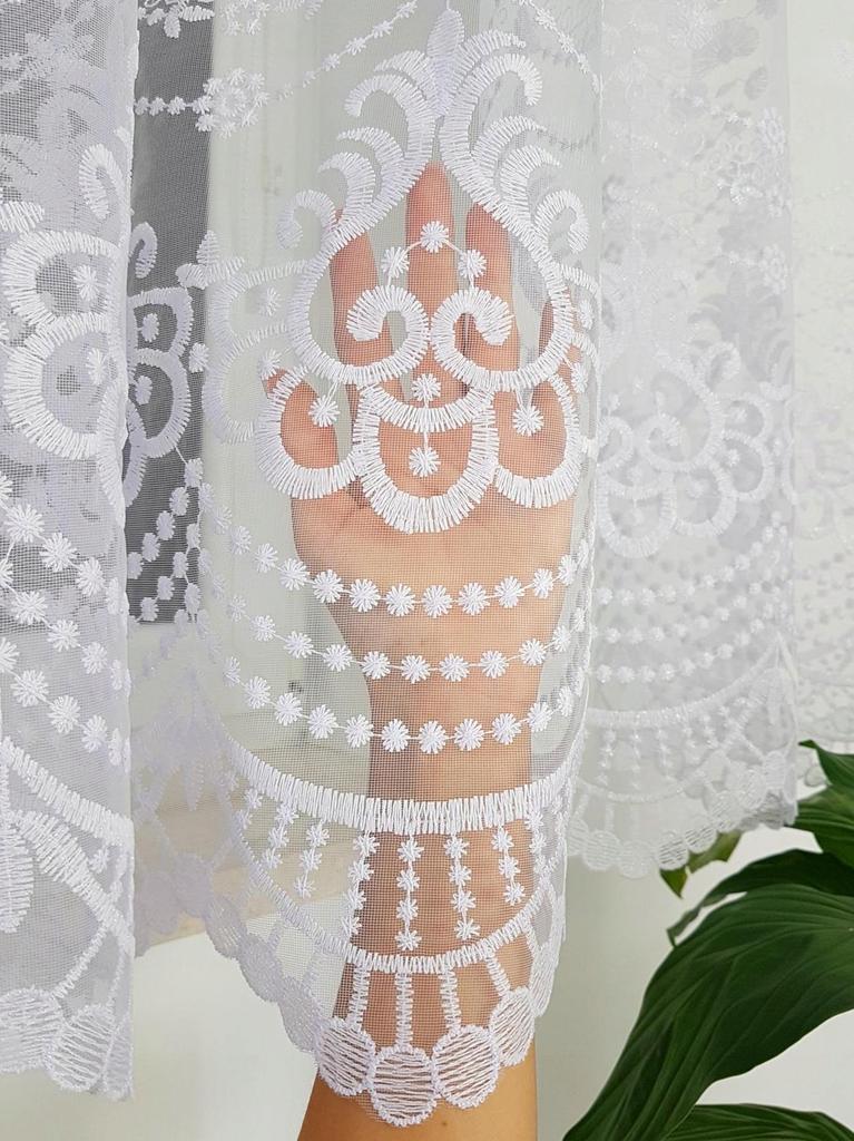 Marquisette curtain with small flowers