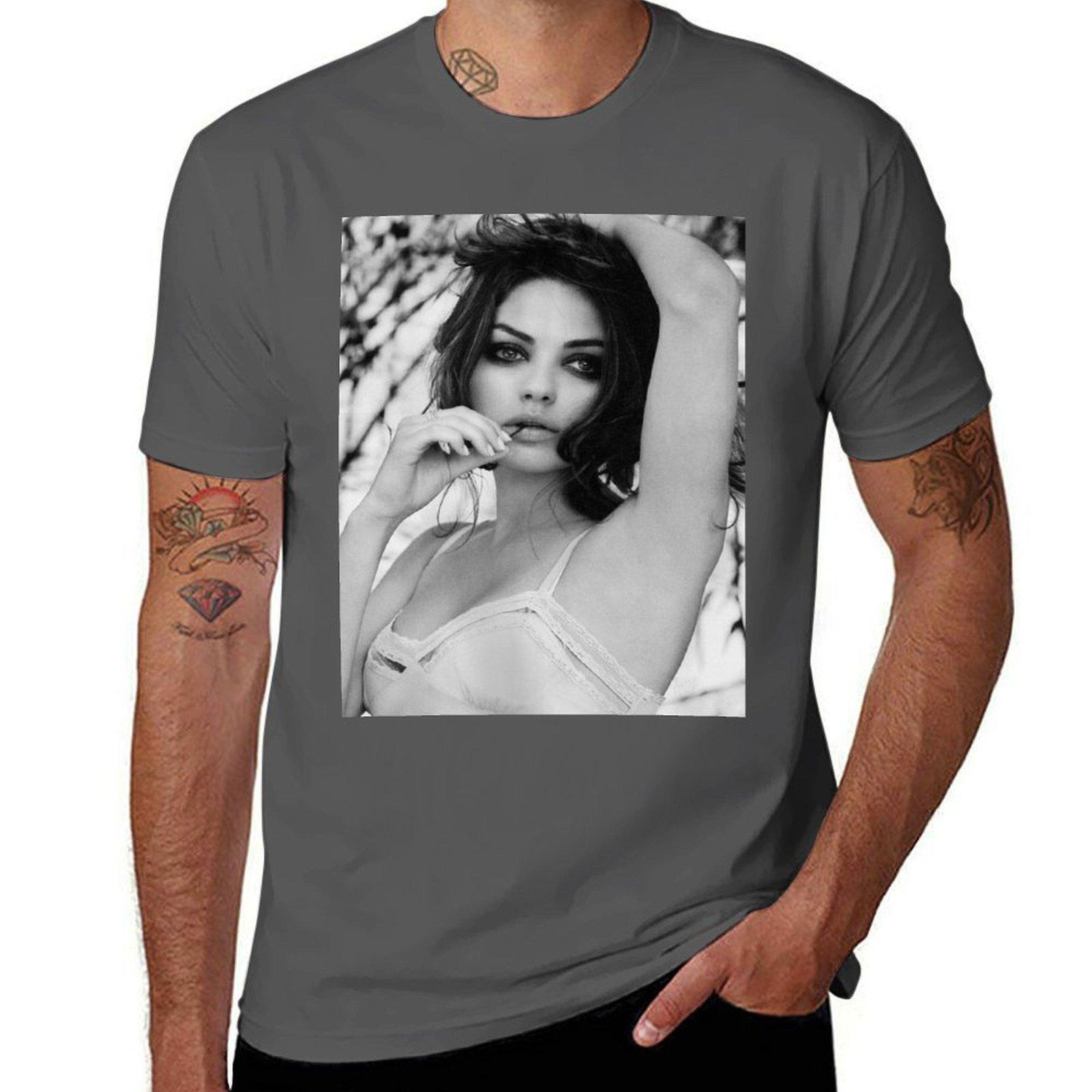 

Mila Kunis T-Shirt g man t shirts for men man tshirt T-Shirt 4XL