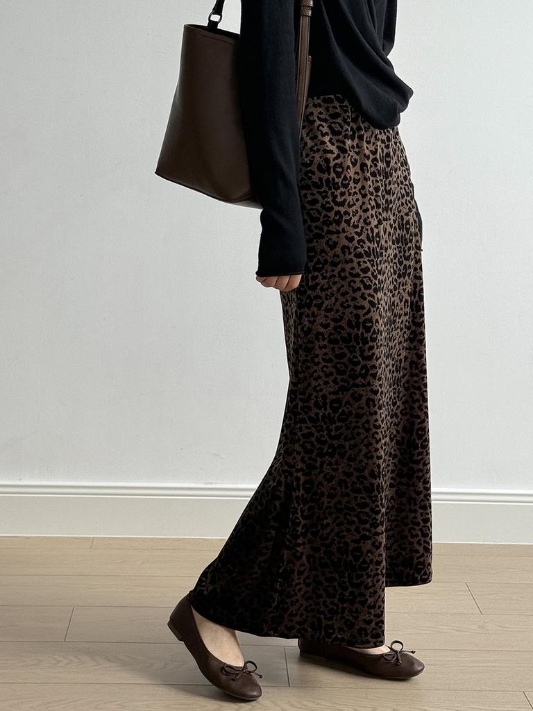 Vintage Leopard Velvet Half-Skirt Women Autumn High Waist Slim Fit Bodycon A-Line Long Dress