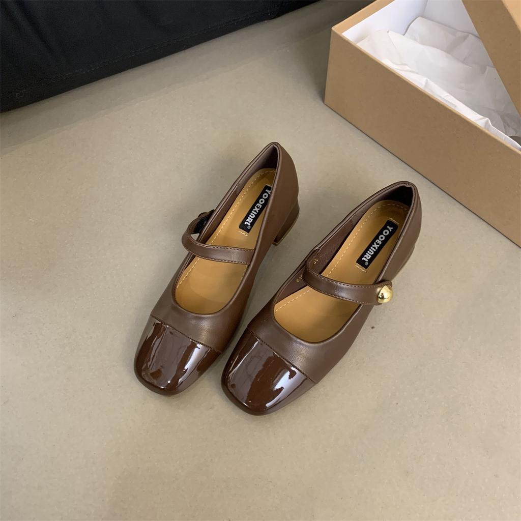 French evening wind light mouth single shoes women's middle heel 2025 autumn Korean version retro gentle temperament fairy thick heel Mary Jane