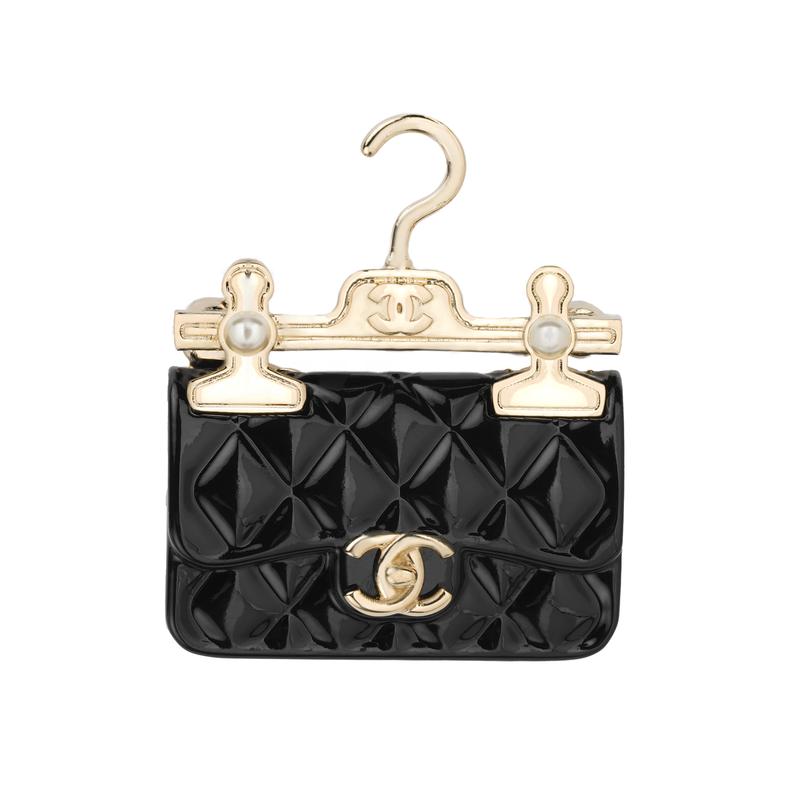 

CHANEL [23 early spring new products] coco classic logo brooch women s black чорний