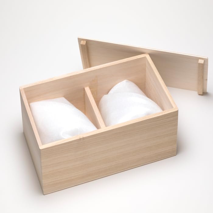 Glass Studio Saiho Edo Kiriko Sake Cup with Cherry Blossom Gift Flower Kiriko Glass Design, Blue-Pink, Boxed,