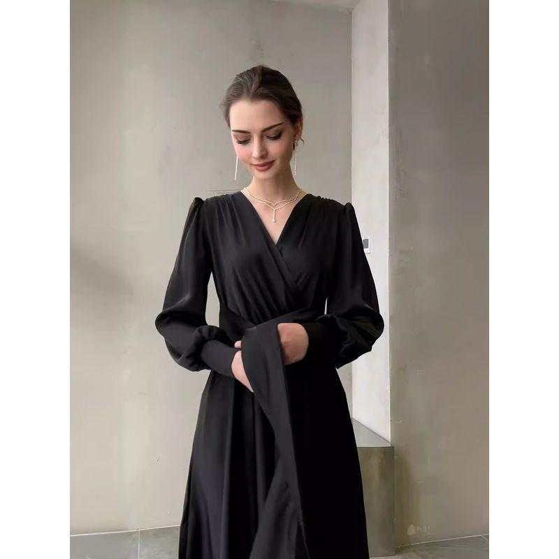 European and American V-neck Lace-up Waist Hugging Pleat Elegant Black French Style Long Dress Black Long Dress