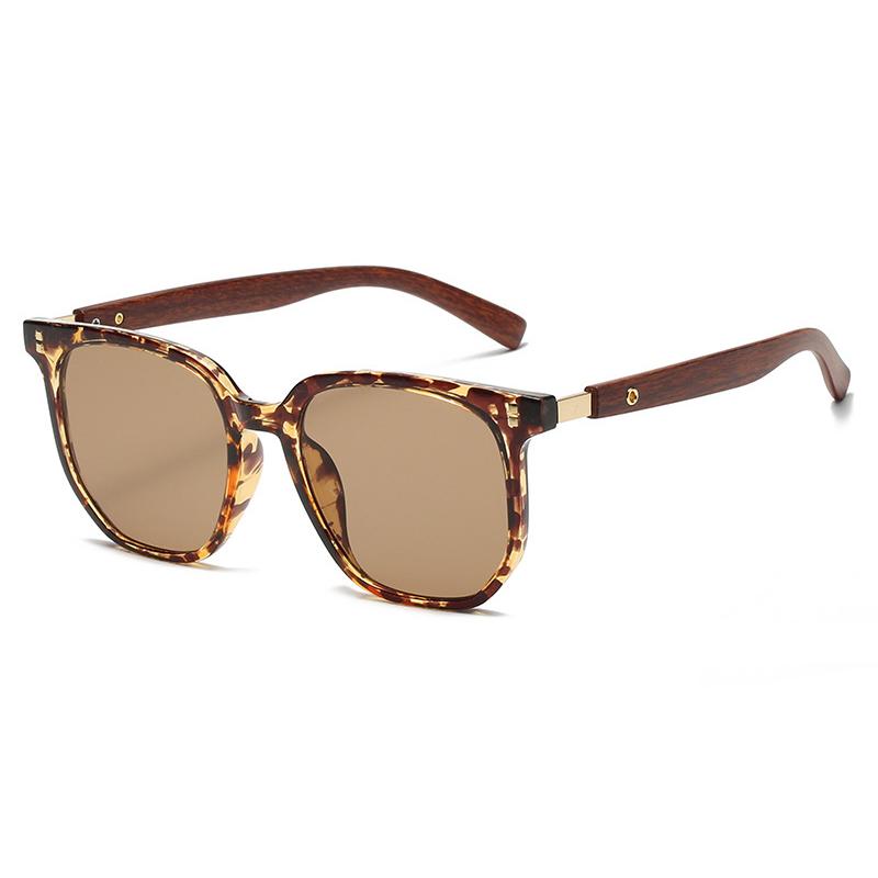 Classical Big Woodgrain Sunglasses Male Women Vintage Oversize Square Sun Eyeglasses Men Women Stylish Summer Vacation Driving Shades