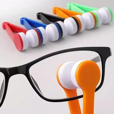 Magic Glasses - Cleaning Tool! Micro - Fiber Glasses Cloth, Portable Lint - Free Cloth for Students It Won't Damage The Lenses