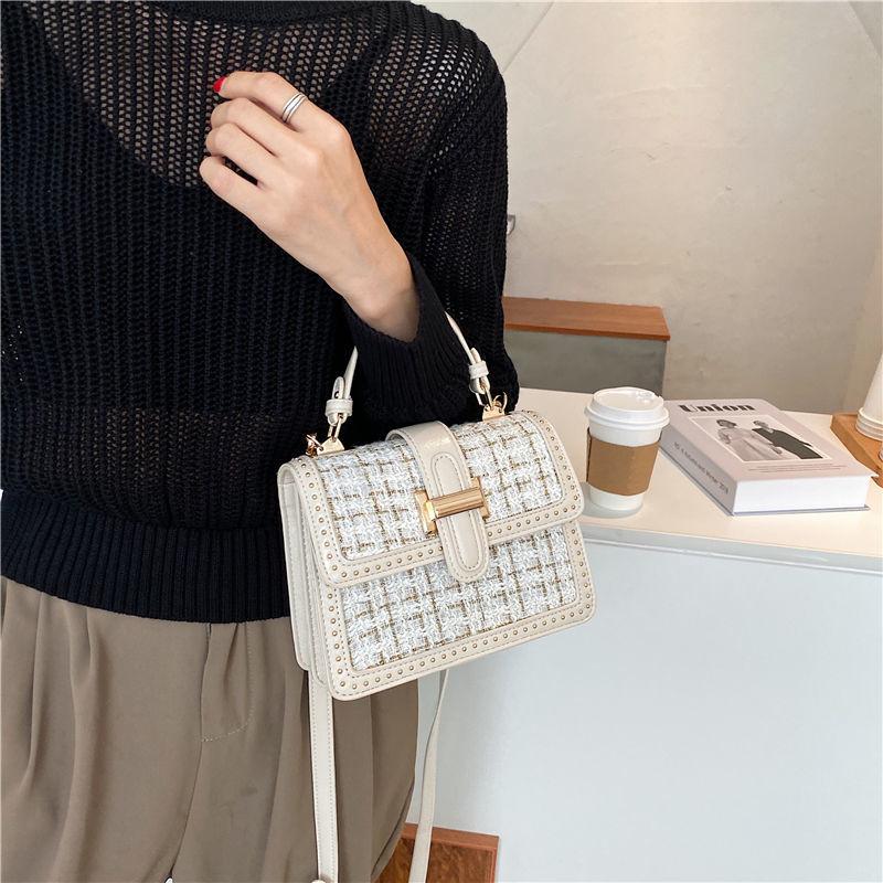 Niche Light Luxusní Malá taška do podpaží v malém voňavém stylu Senior Sense of Mini Crossbody Taška Jednoduchá Všestranná Ležérní Odstavec Tašky přes rameno