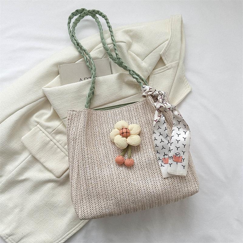 2025 summer new seaside vacation tote bag fashion casual shoulder bag women's niche simple straw bag women