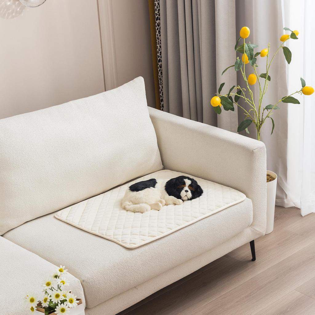 Multi-Purpose Anti-Slip Pet Mat – Plush Floor Mat for Cats & Dogs