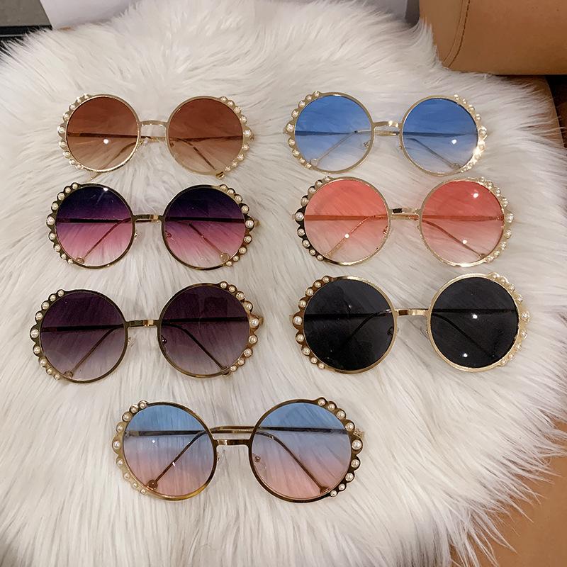 Flower Border Pearl Glasses Personality Hip Hop Funny Sunglasses Round Frame Metal Sunglasses